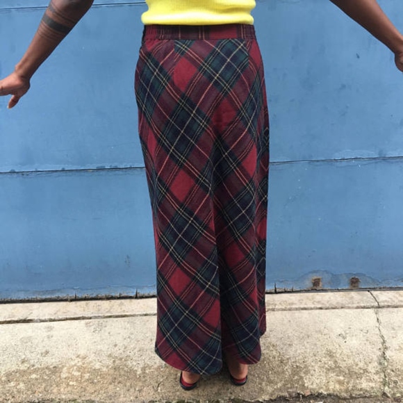 Vintage 1960's Red & Green Plaid Maxi Skirt - Picture 4 of 5